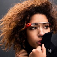 Google Glass: 8.000 fan li proveranno in anteprima